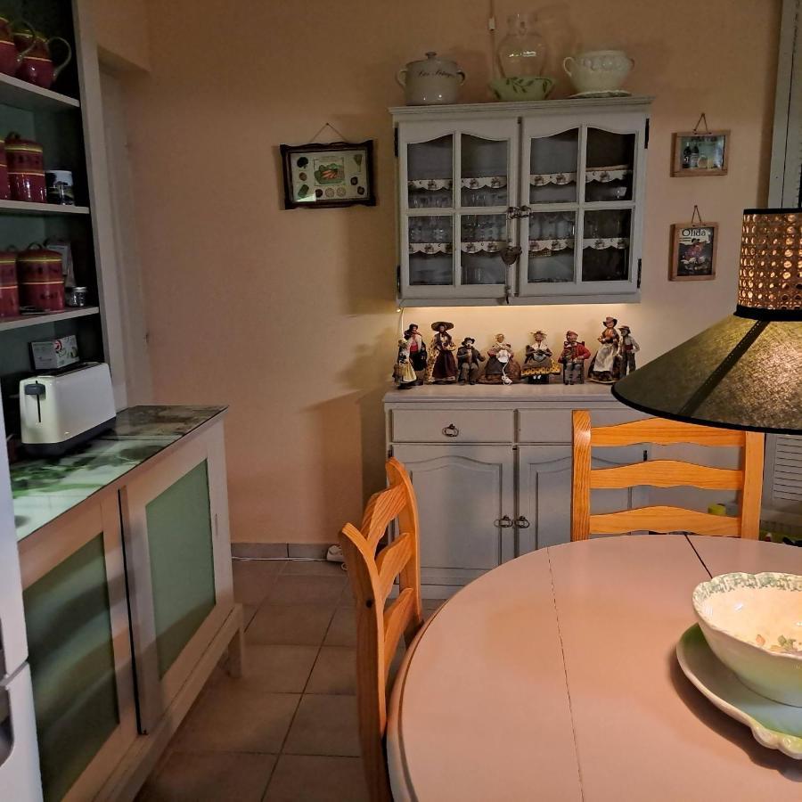 Les Cerises Bed & Breakfast Saint-Saturnin-les-Apt Exterior photo